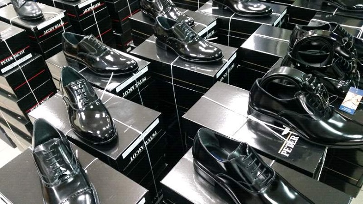 scarpe italiane stock